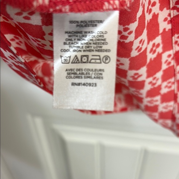 Loft Red and White Geometric Print Blouse - Picture 5 of 8